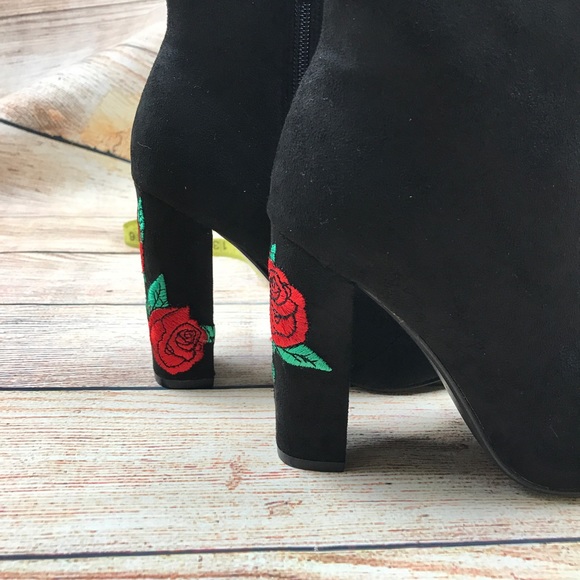 NIB Nature Breeze floral heel bootie boot - Picture 8 of 8